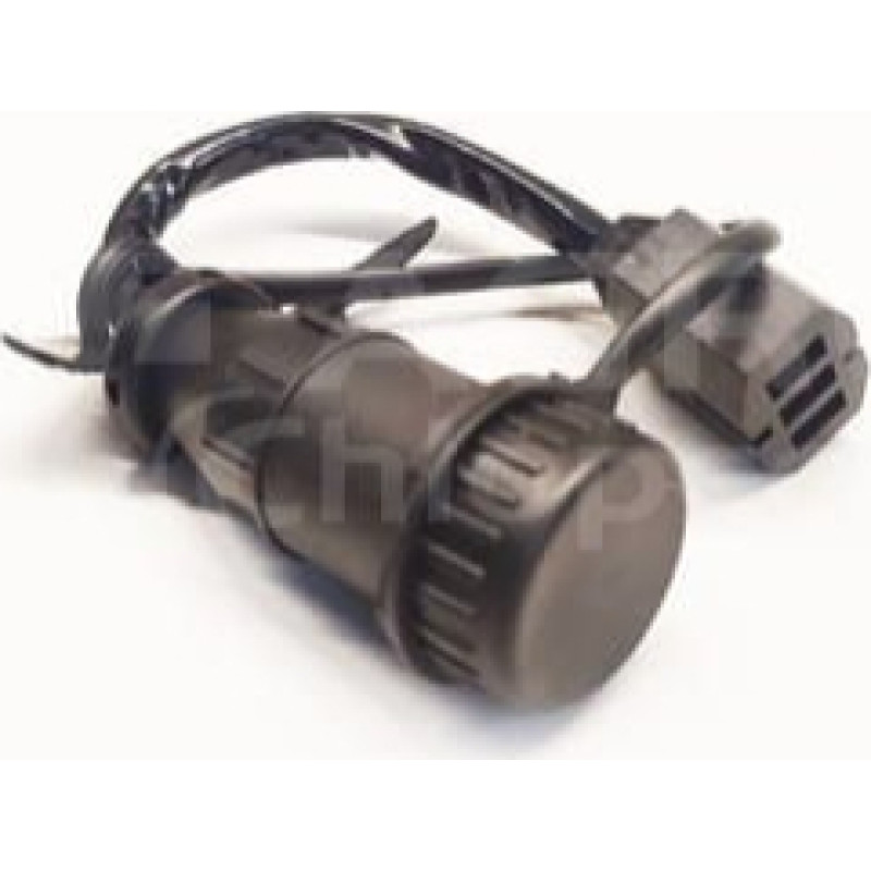 John Deere Alternative RE67015 adapteris