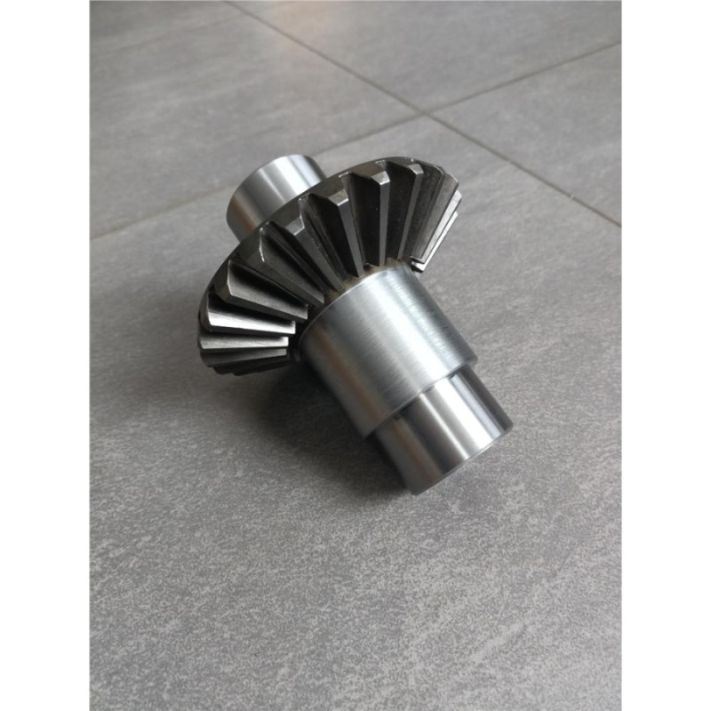 Eu-Gear Producer KRONE TITAN aizmugurējās piedziņas pārnesumkārbas Z24 zobrats 003320850, 332085.1