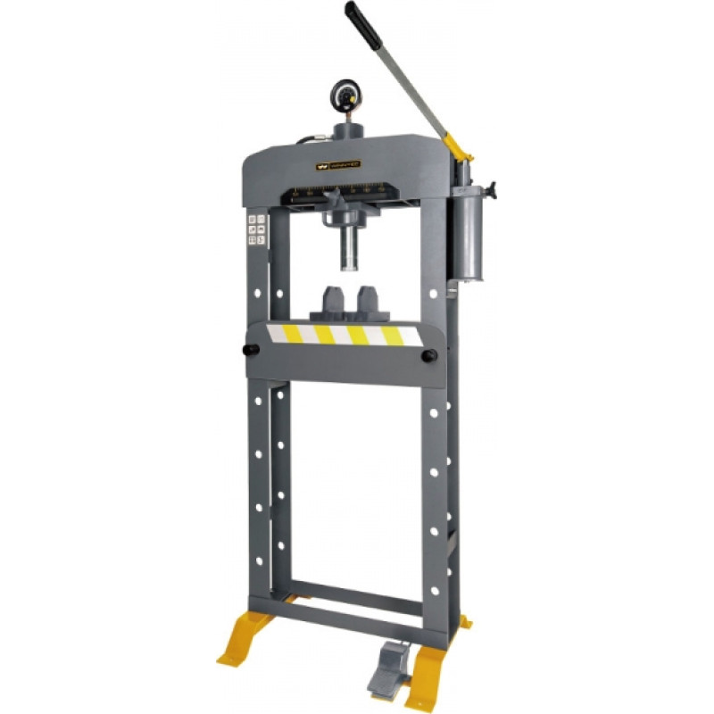 Winntec 30T, 9 regulēšanas augstumiem + sānu cilindrs