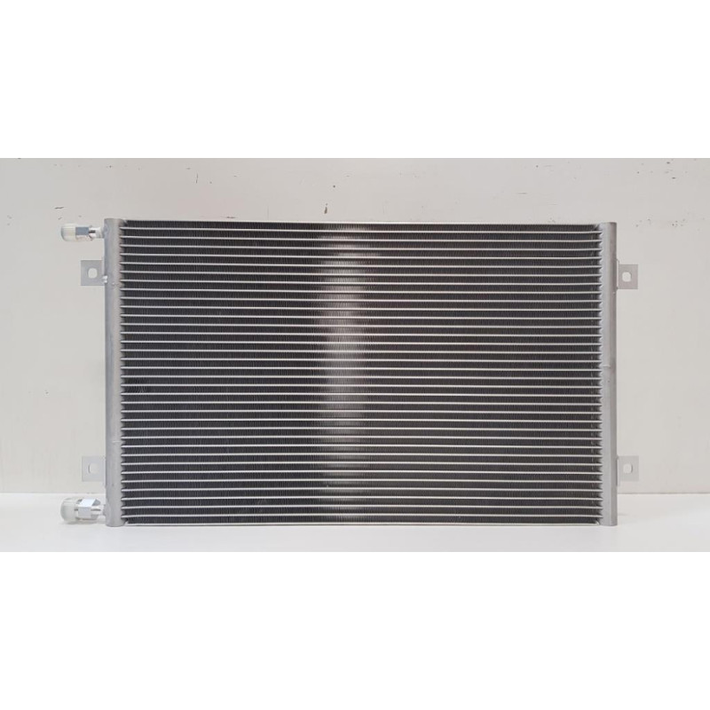 Gaisa kondicioniera radiators (Jauns) 56E0721132